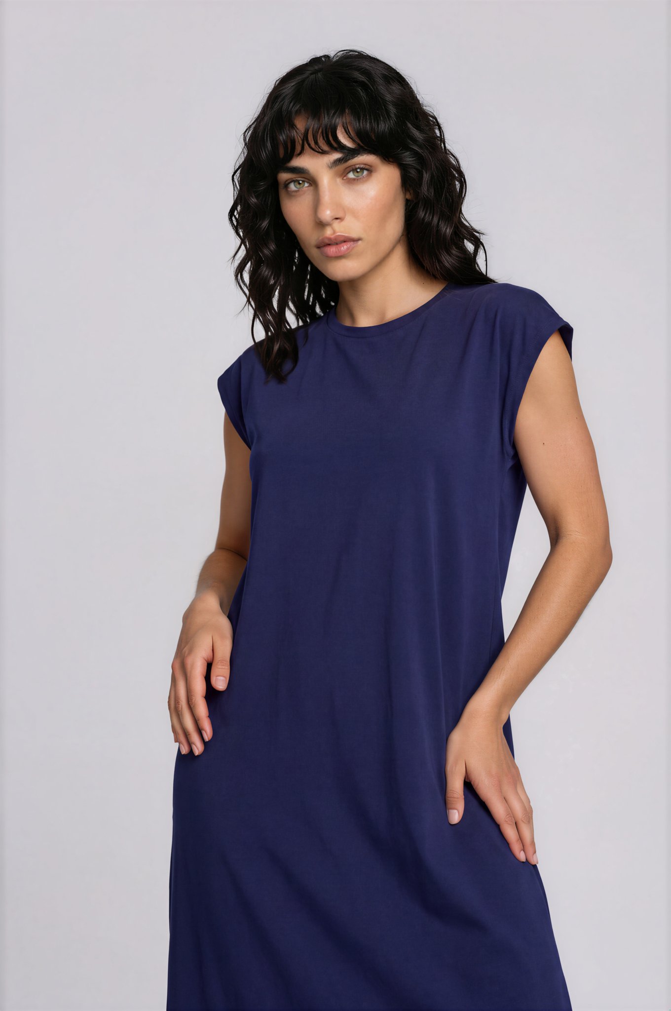 Lässig Elegantes Hang-Up Kleid in neuem Material – Bild 5