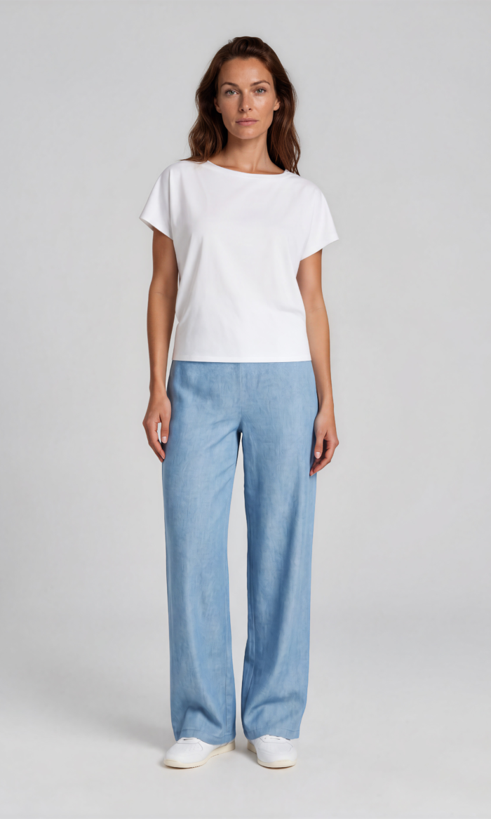 the perfect shirt with U-Boot Auschnitt white
