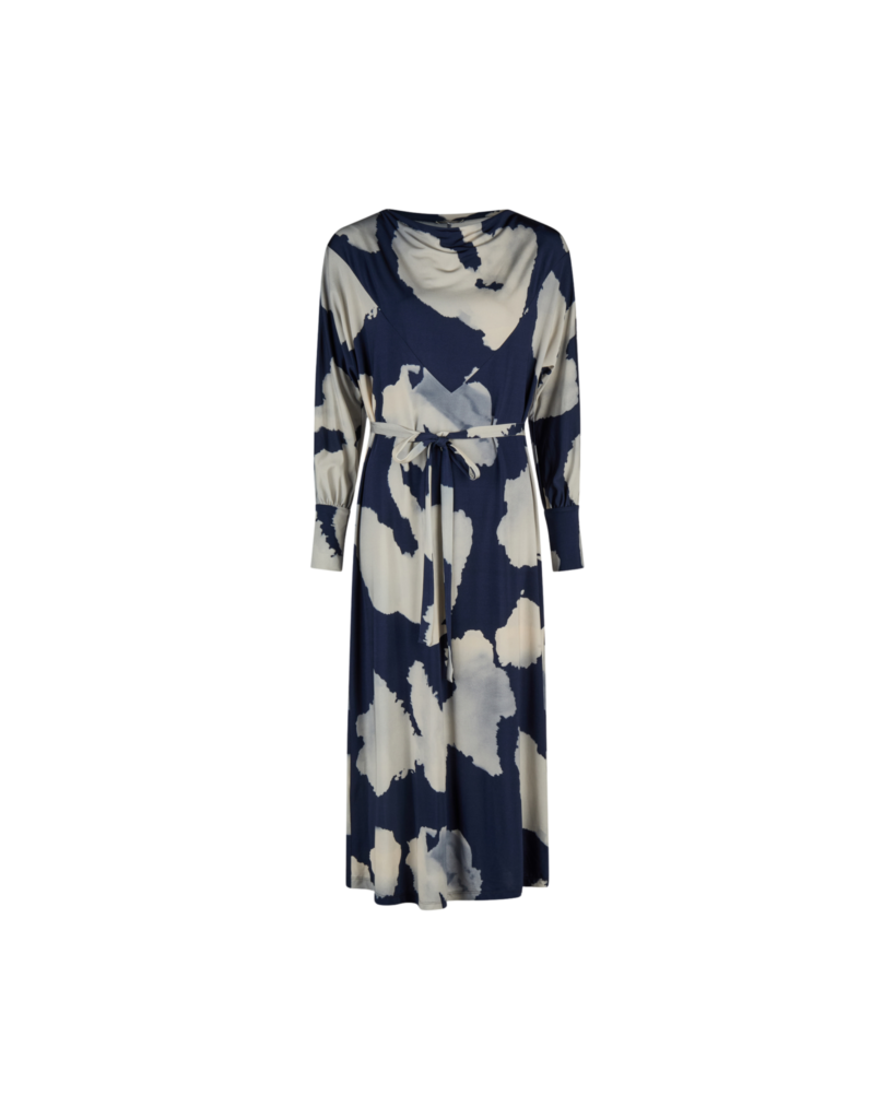 Kleid mit Wolkenmuster von vorn