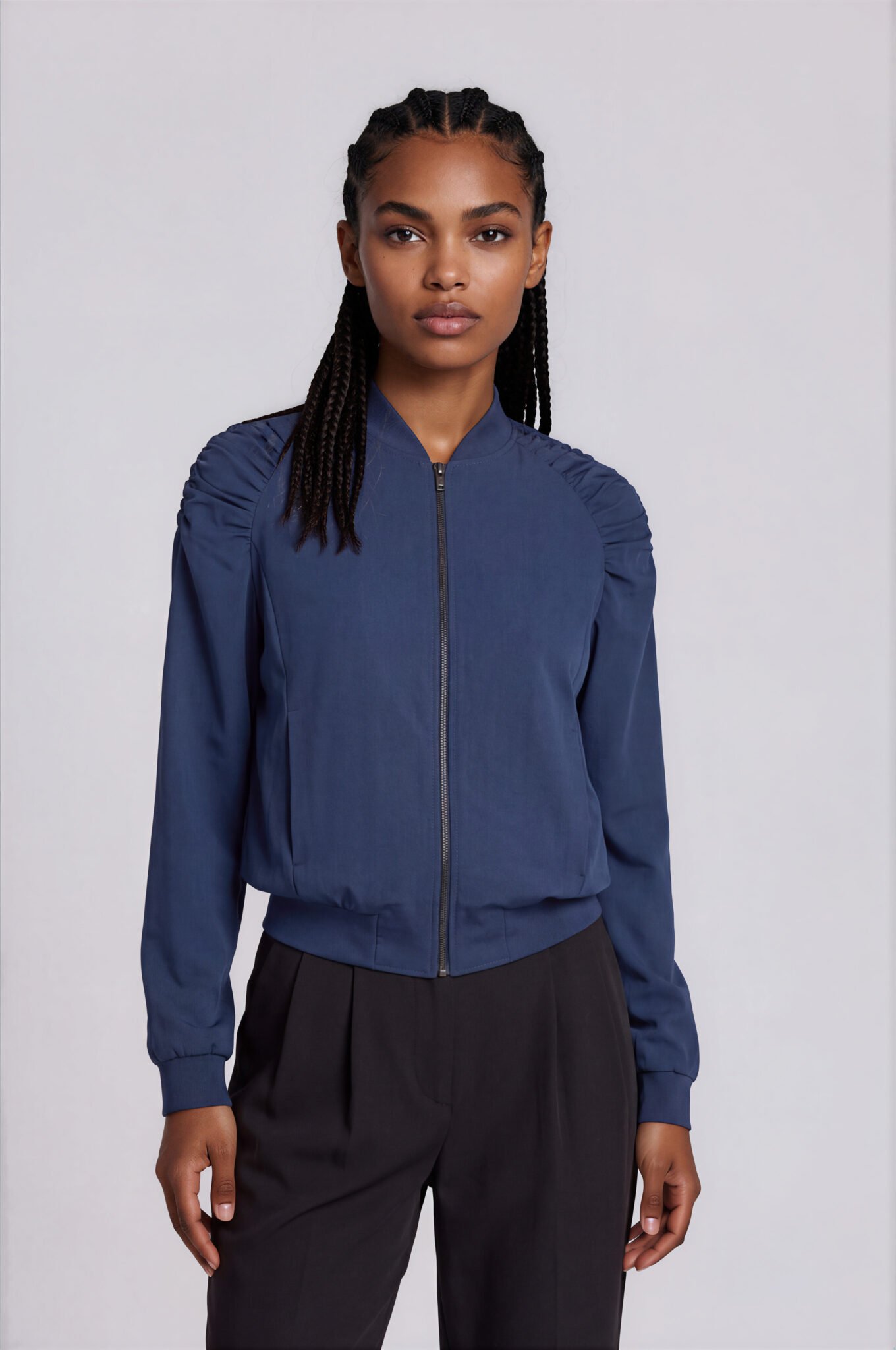 Damen Bomberjacke mit Rüschen Graublau